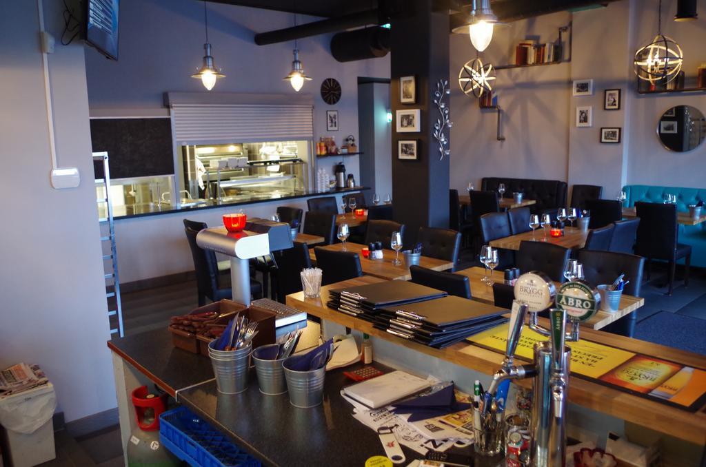 Spoton Hostel & Sportsbar Göteborg Zewnętrze zdjęcie